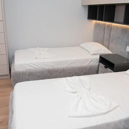 Tani Apartment