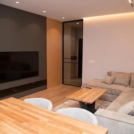 Apartment Tani